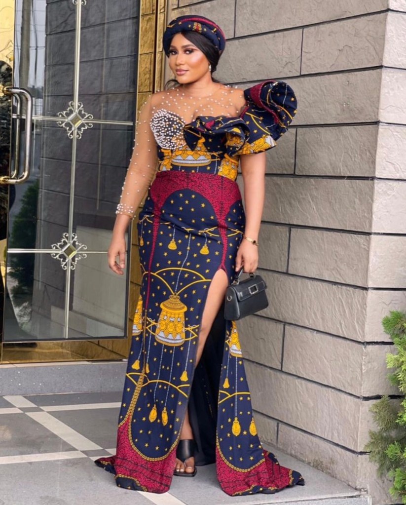 Vestido de capulana para festa ou casamento