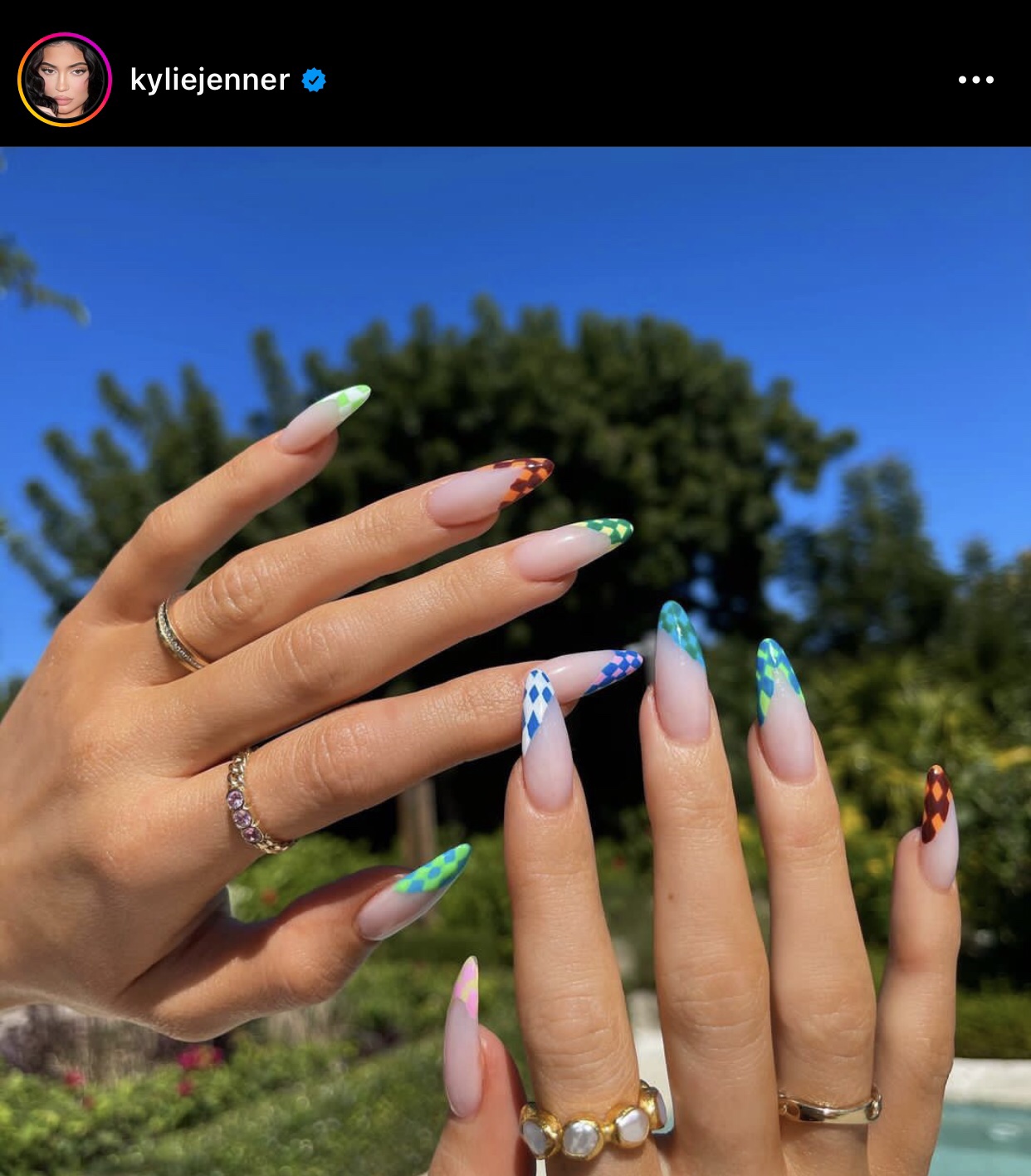 Unhas lindas da Kylie Jenner