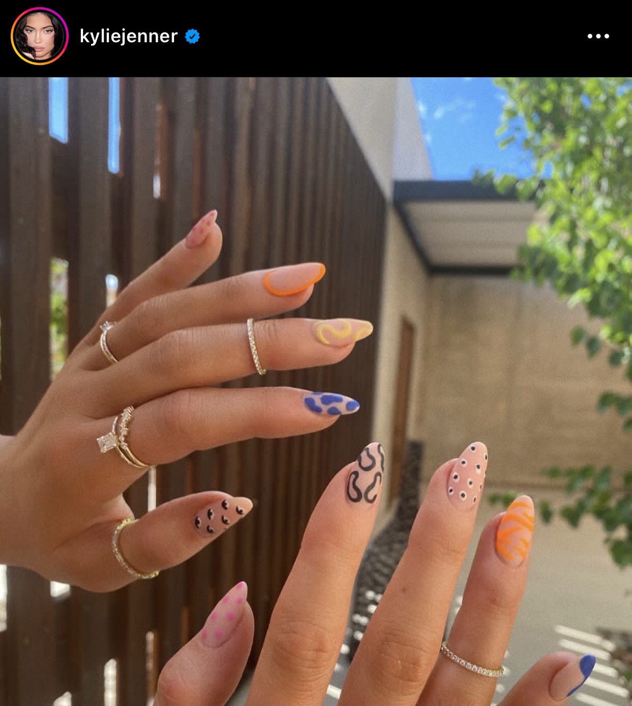 Unhas lindas e decoradas da Kylie Jenner