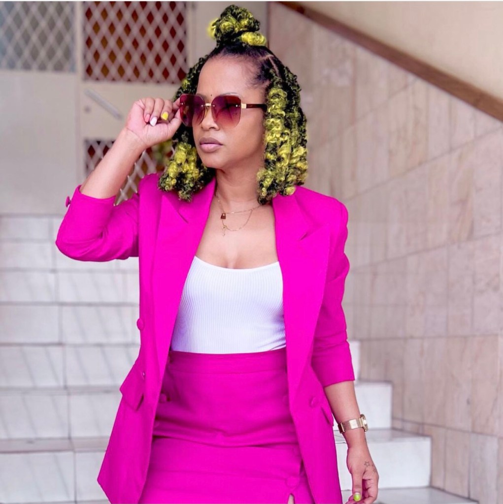 Boneca barbie humana de moz de tranças boho locks verde e preto