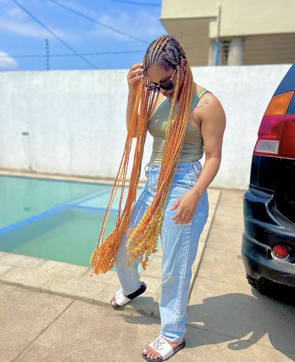 Tranças longas cor de laranja