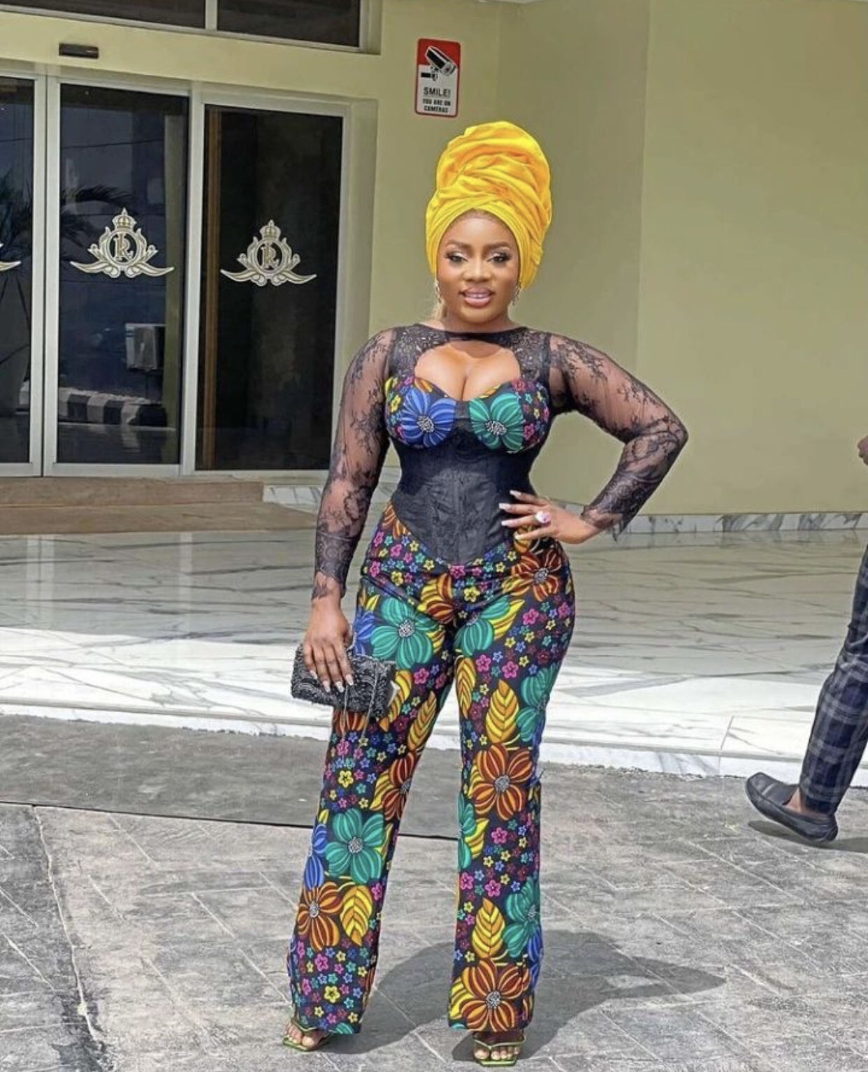 Macacão de capulana para festa